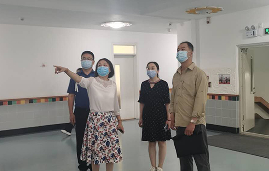 崔佳巍同志到冰球突破幼教公司调研意识形态工作