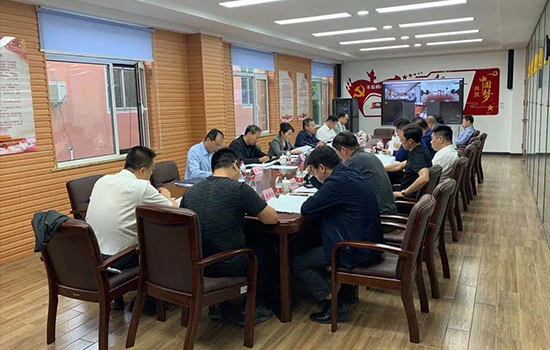 冰球突破集团党委建立清单式推进 全面从严治党工作机制