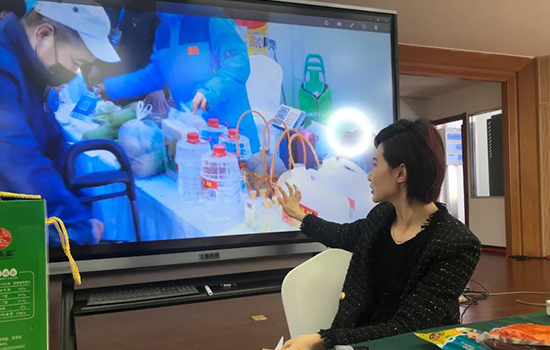 国宾馆里卖辽品：脱贫攻坚冰球突破一直在行动