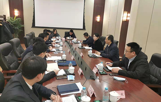 勤闻 | 冰球突破集团党委书记、董事长温建萍到八方实业公司进行工作调研
